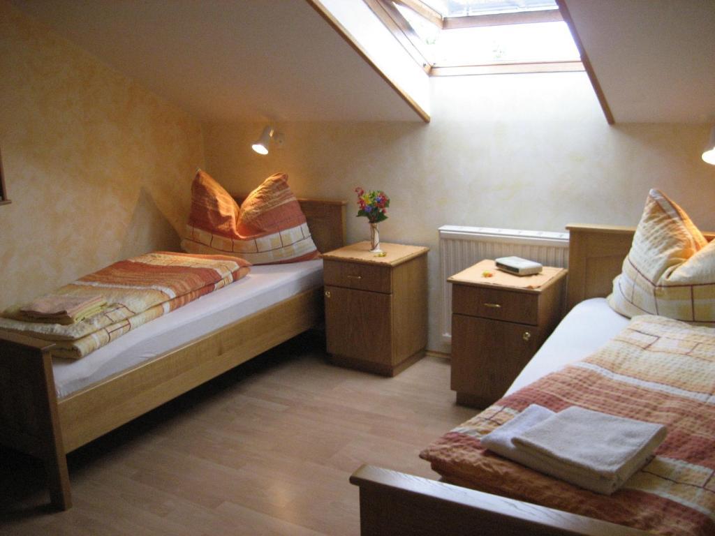 Gästehaus Zieserl Deutsch Kaltenbrunn Zimmer foto